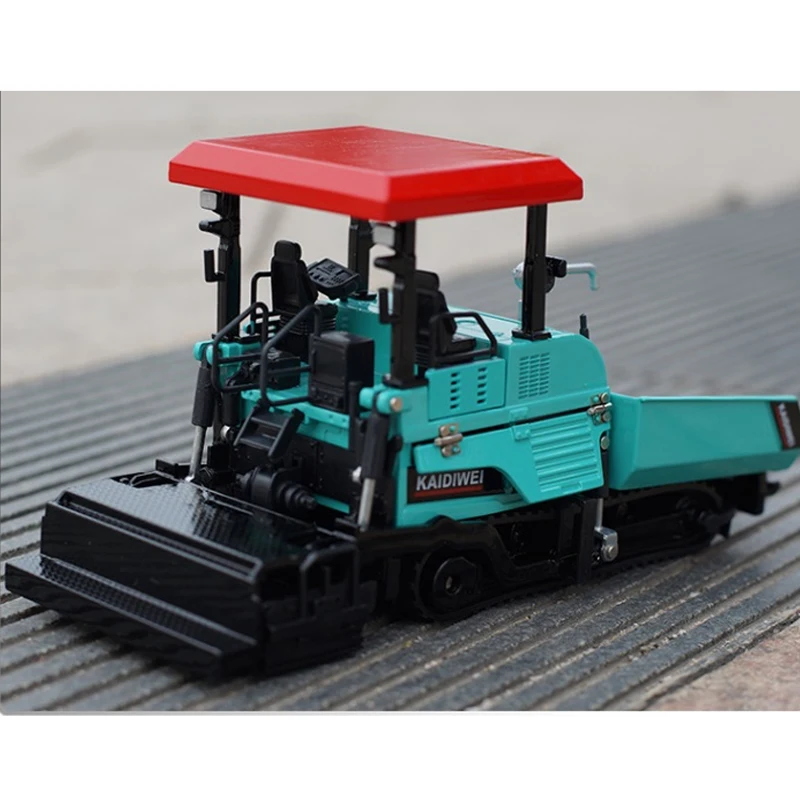 

Alloy Diecast Paver Machine Paving Asphalt Highway Construction Truck 1:40 Engineering Vehicle Model Decoration Kid Toys
