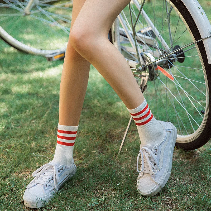 Женские короткие носки с тремя полосками новые модные хлопковые белые женские
