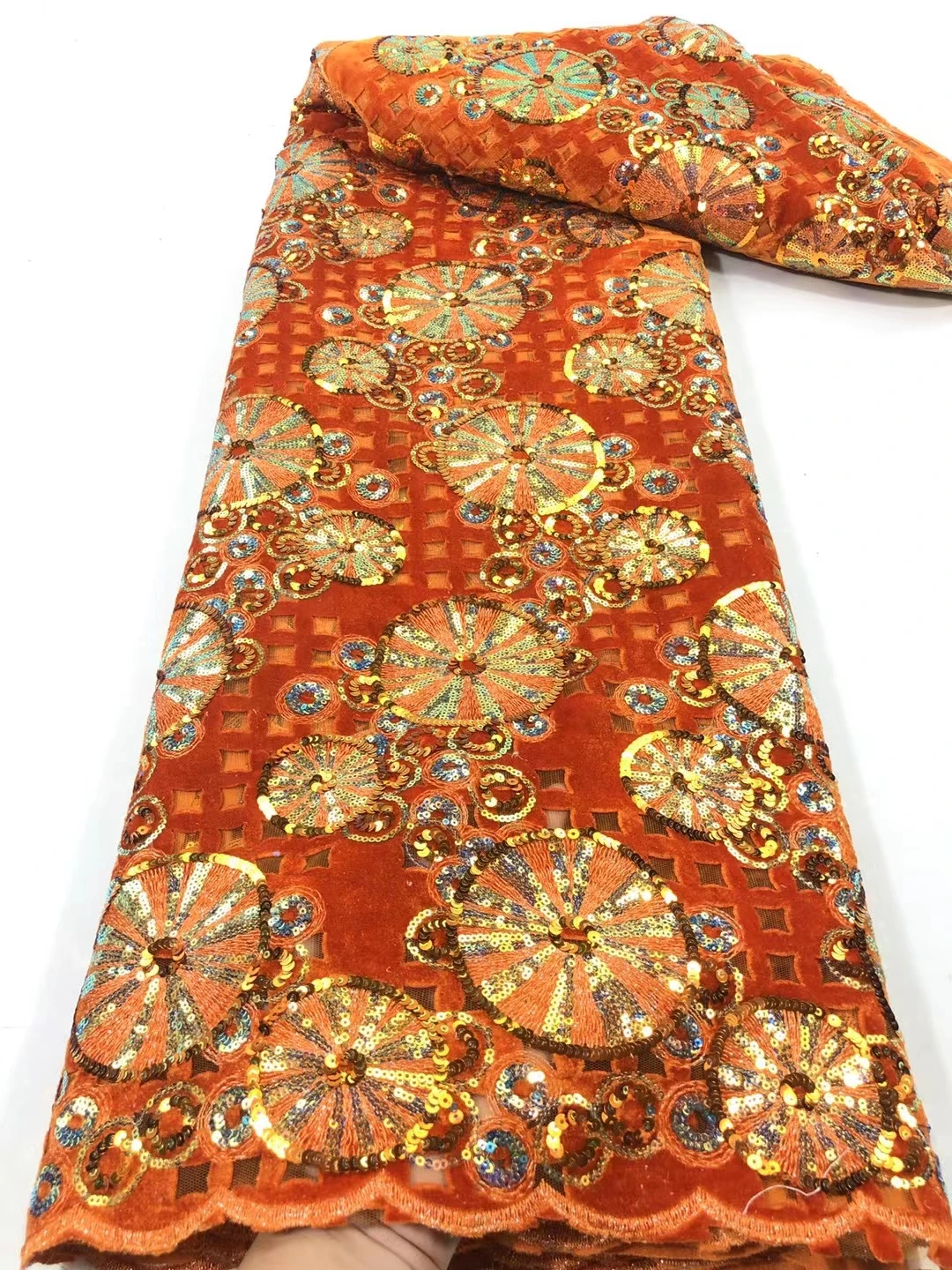 

2021Latest Luxury Classic Organza Embroidery Hand Cut Hole Velvet With Sequince Fabric Lace For Evening Wedding Dress NN918-v