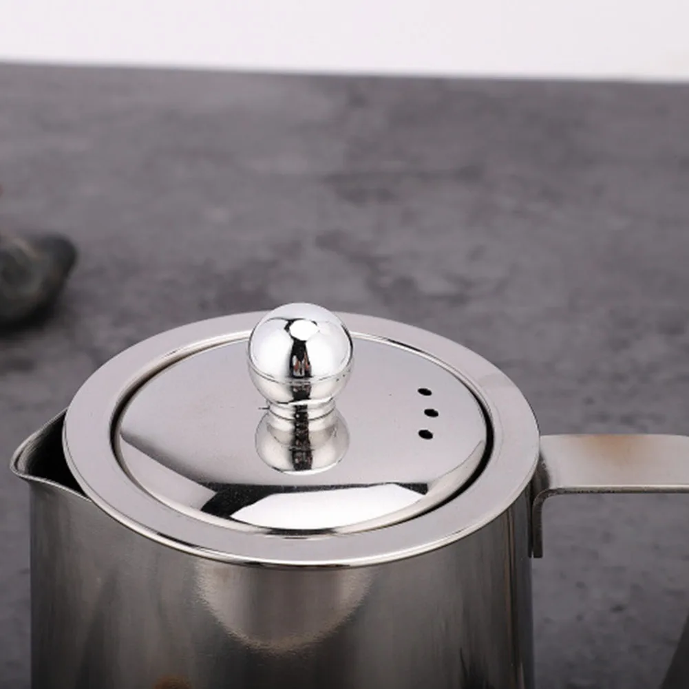 Чайник кофейный из нержавеющей стали со съемным фильтром для заварки 600