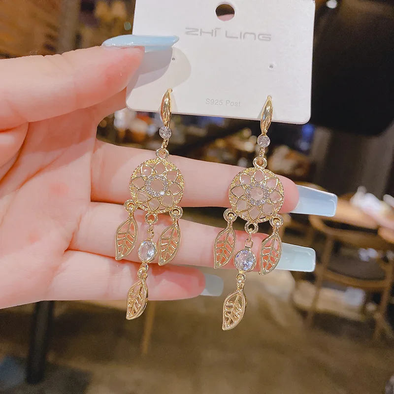 

2021 New Classic Simplicity Tassel Fashion Feather Style Dangle Earrings For Women Wedding Earrings Accessories Jewelry Gifts