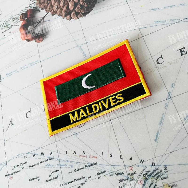 Нашивки с вышивкой национальным Мальдивским флагом блестящая квадратная форма