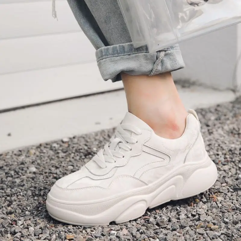 Taoffen Real Leather Sneakers Women Thick Sole Solid Color Lace Up Flats Shoes Daily Outdoor Leisure Shoes Women Size 35-39