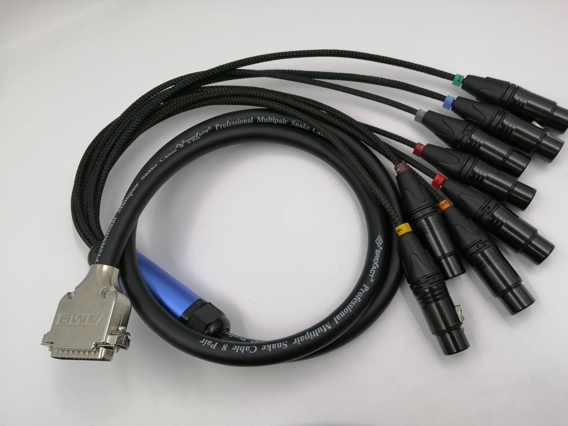 DB25 Male-to-XLR 8 Channel Cinema Audio Decoding Cable Analog Signal |