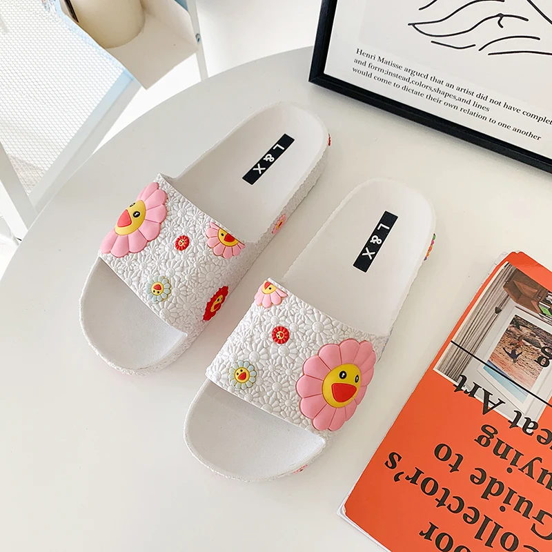 Женские тапочки Милые шлепанцы на плоской подошве в стиле Мураками и