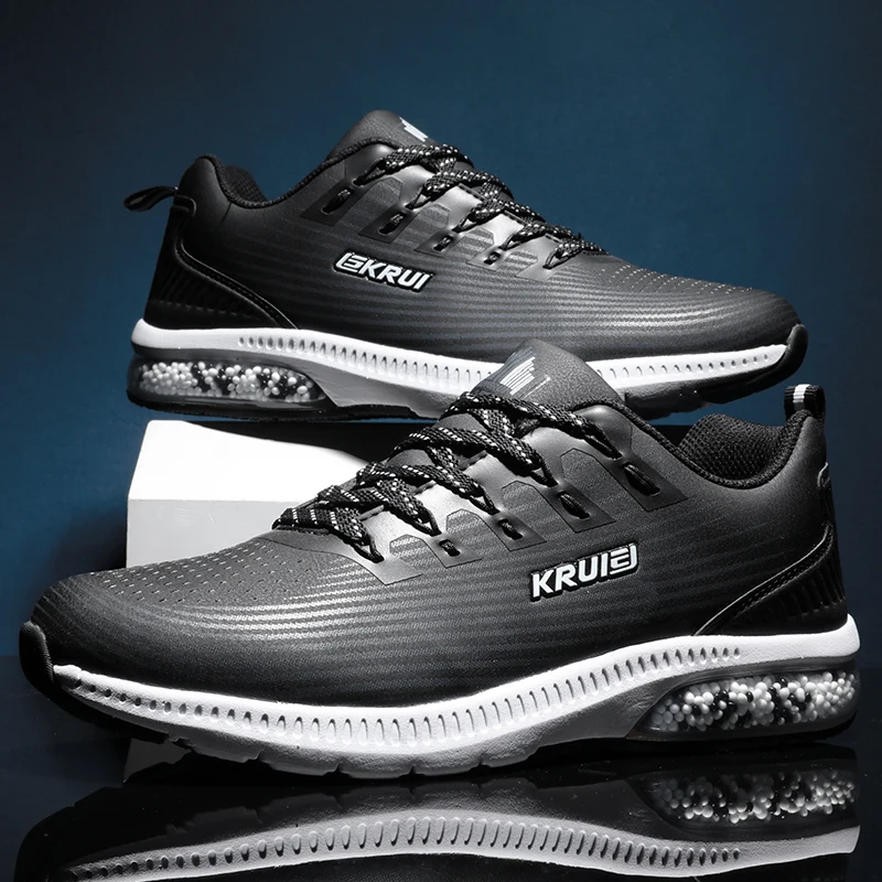 Легкие Дышащие Беговые кроссовки для мужчин Весенняя Черная мягкая нескользящая