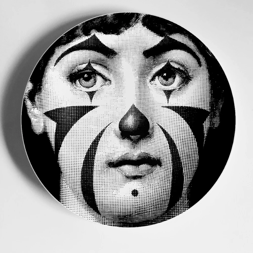 Европейский Миланский стиль Великолепные Редкие тарелки с изображением Пьеро