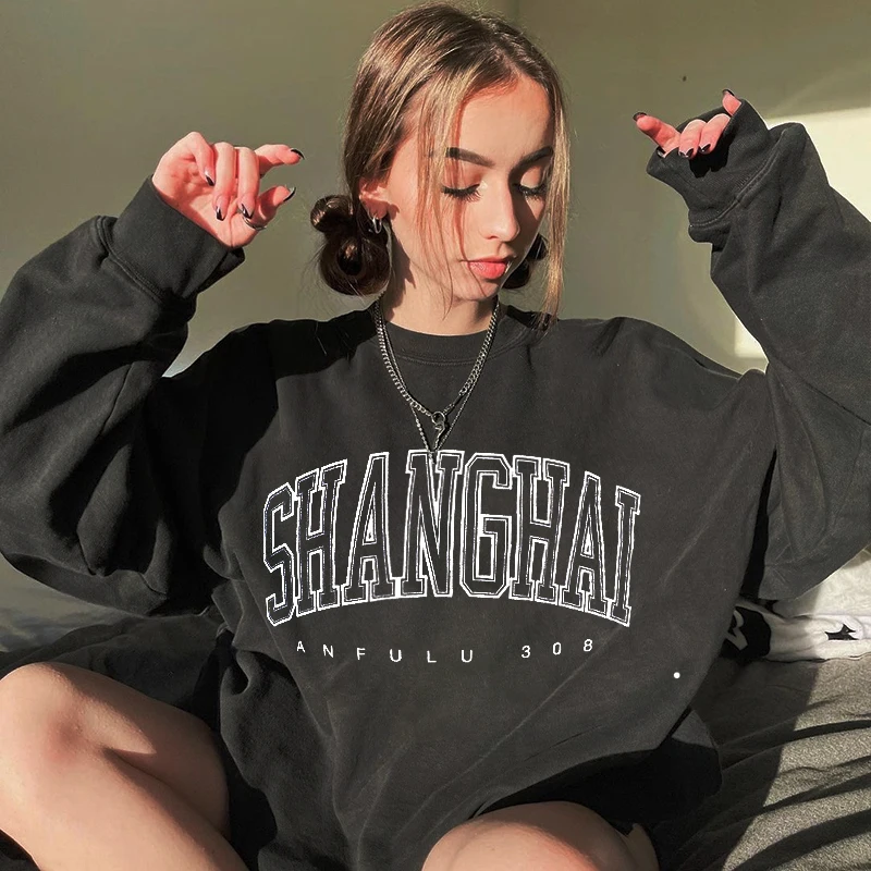 

American retro Y2K hip-hop print pattern basic sweater loose streetwear round neck autumn/winter sweater black ladies sweater