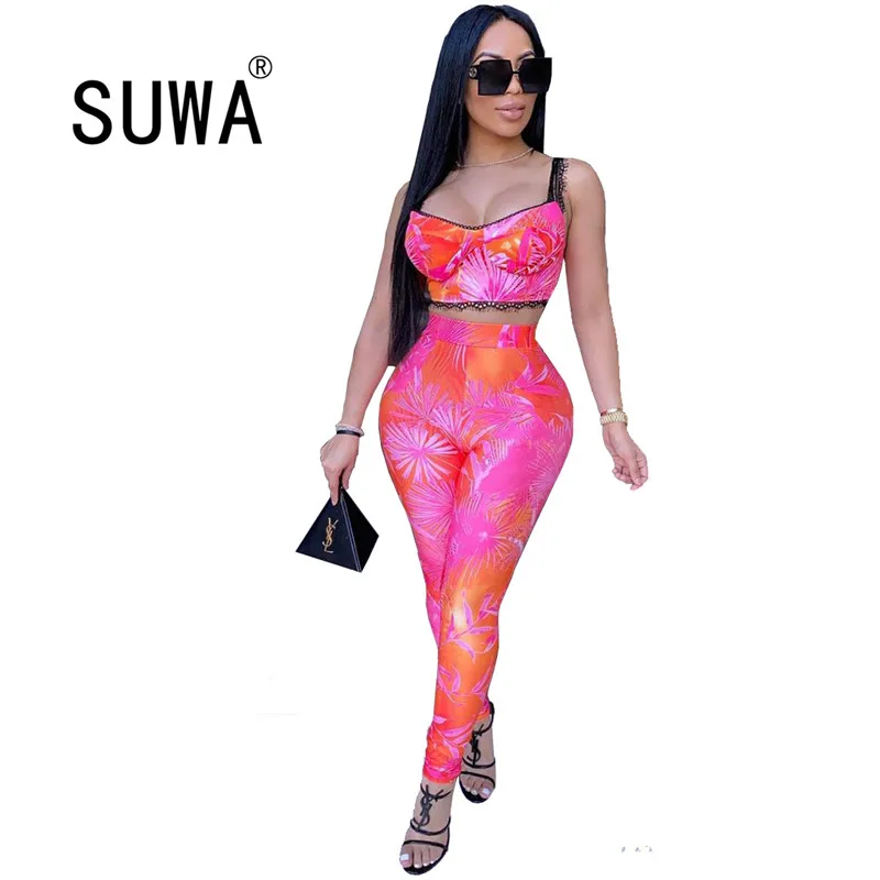 Спортивный костюм из 2 предметов с принтом листьев 2020 летний наряд короткий топ