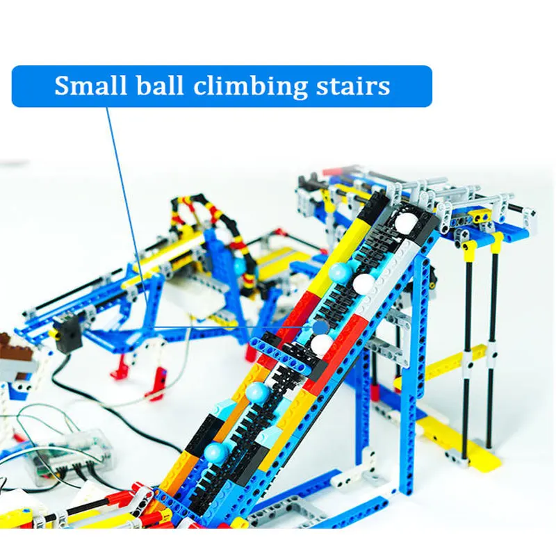 Строительные блоки строительные для детей техника лабиринт с шариками трасса