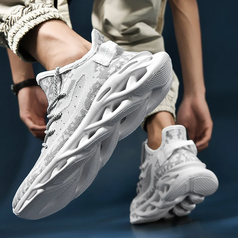 

Fashion Men's Shoes Casual Mesh Breathable Super Running Sport Sneakers Male and Female Couple Lace-up Hard-Wearing Shoes 36-46