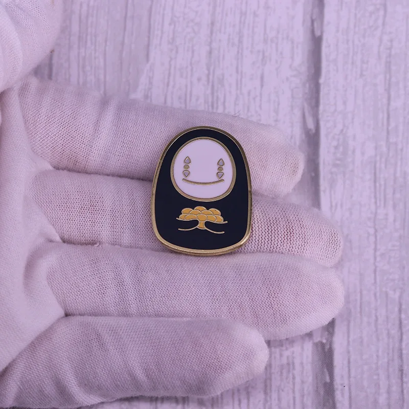 Милые золотые жесткие эмалевые булавки без лица брошь манга из мультфильма