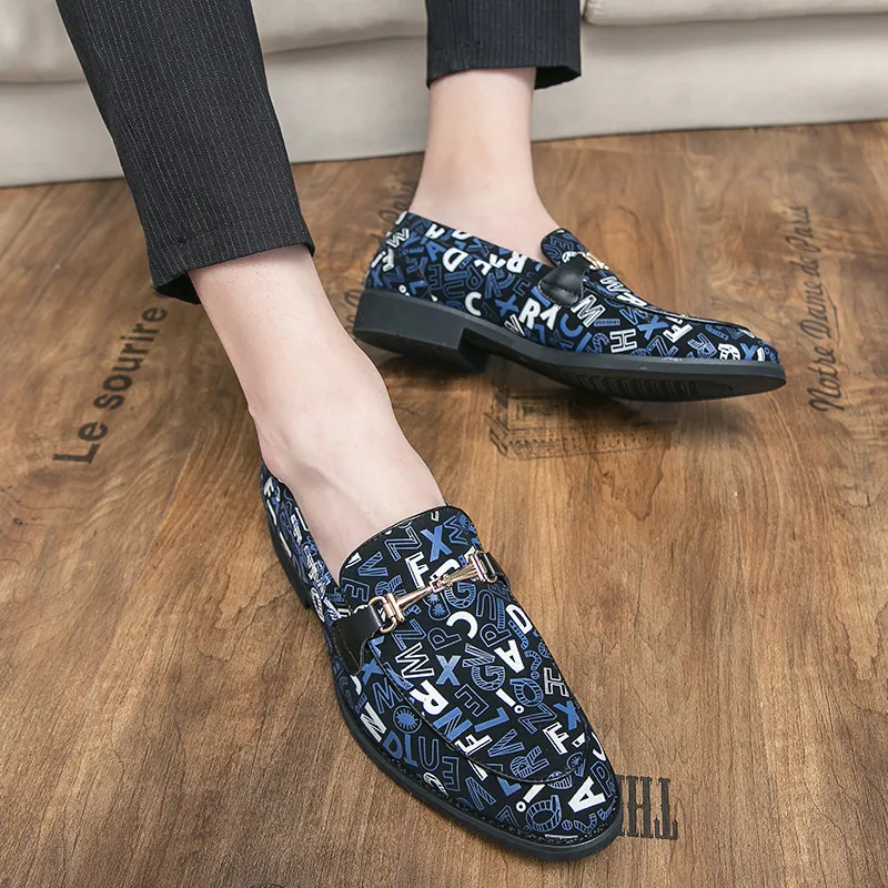 

Non-slip New 2021 Personality Trend Formal Men's Shoes Brand Men Casual Fashion Leather Office Business High Quality Slippers
