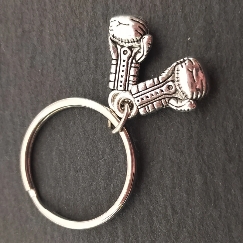 Модный брелок для ключей подвеска в боксерские перчатки спортивный Брелок