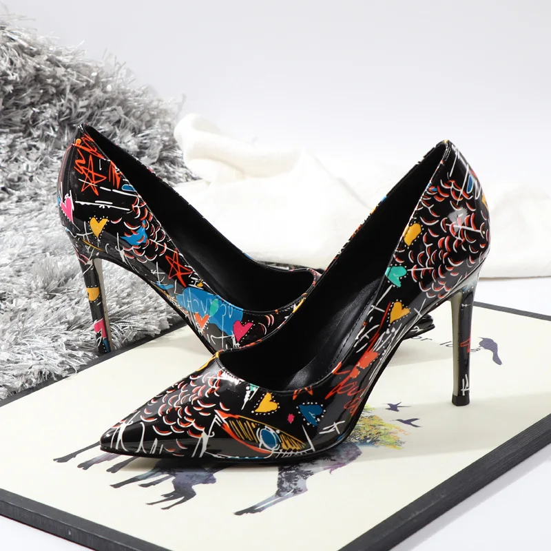 

DDYZHY Artistic Graffiti Print Women Sexy Stiletto High Heels Black Ladies Party Pointed Toe Pumps Shoes Customized Accept