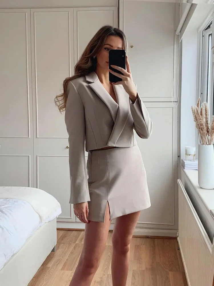 

Stylish Elegant Skirt Suits Women 2021 Fashion 2 Buttons Cropped Blazer Side Split Mini Skirts Suits Female Chic Sets