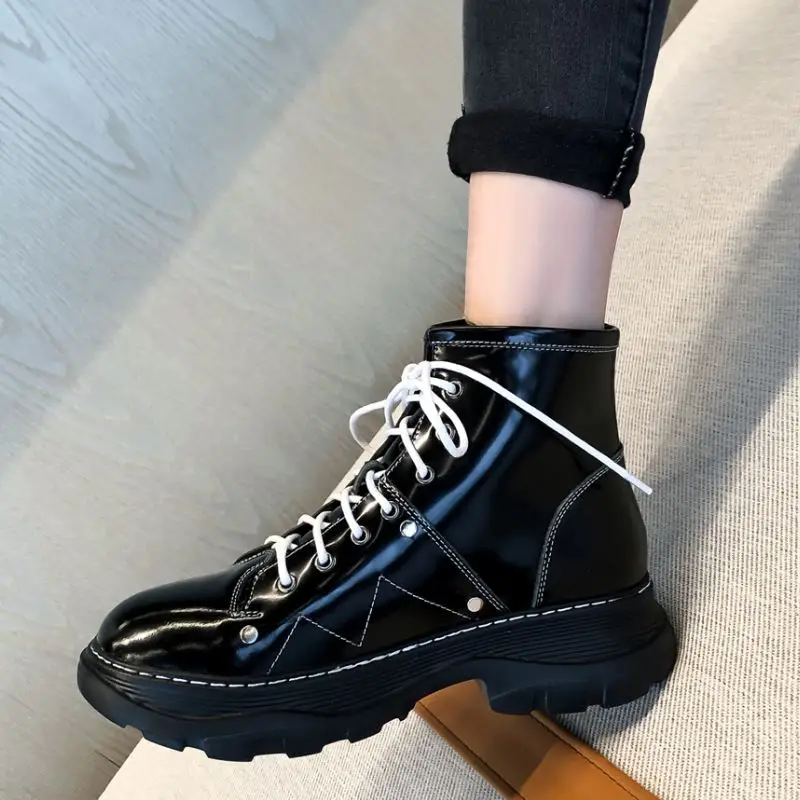 

KemeKiss Women Winter Brand Ankle Boots Real Leather Hot Sale Fashion Motorcycle Boots Round Toe Shoes Woman Size 34-43