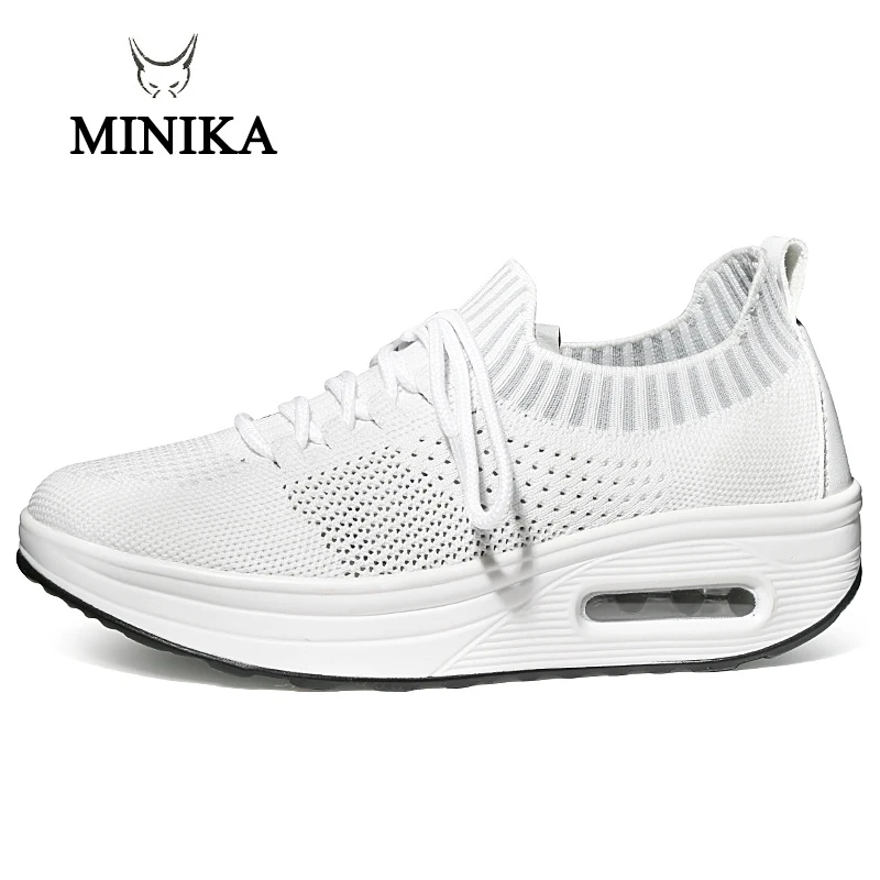 Женские тонизирующие кроссовки на танкетке 4 5 см Прогулочные для коррекции