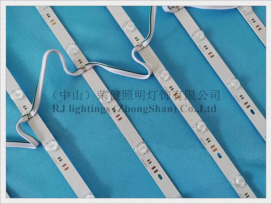 Светодиодная диффузная световая панель с объективом жесткая полоса рекламный