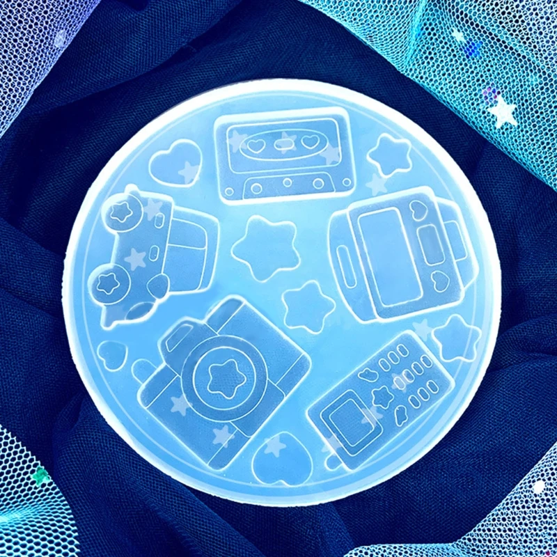 

Cute Universe Quicksand Epoxy Resin Mold Pendant Silicone Mould DIY Crafts Tool