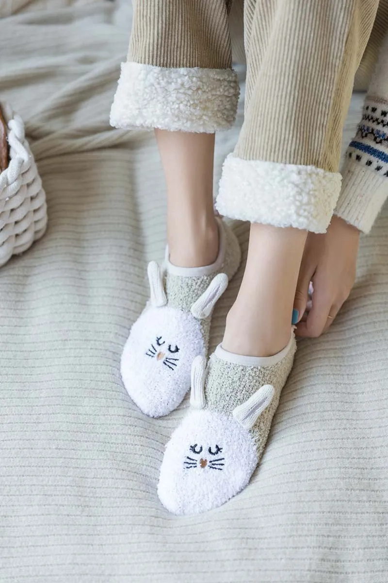 Теплые забавные носки из кораллового флиса с вышивкой Harajuku корейский красивый мультяшный носки-тапочки женские Divertidos креативные Sokken Chaussette