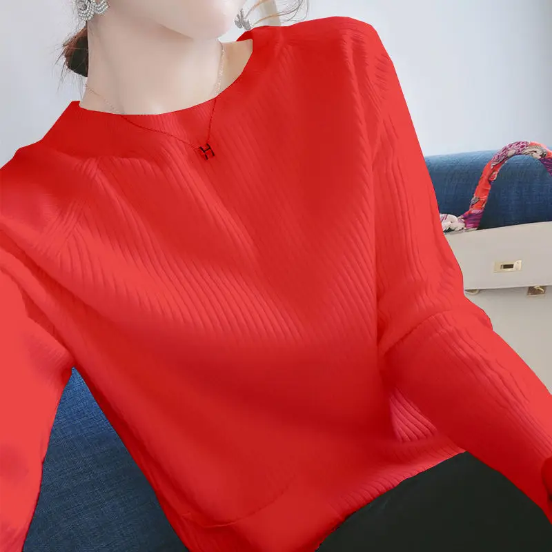 

New sweaters in autumn and winter 2021 women's commuting simple slim knit shirt versatile round neck Pullover long sleeve top