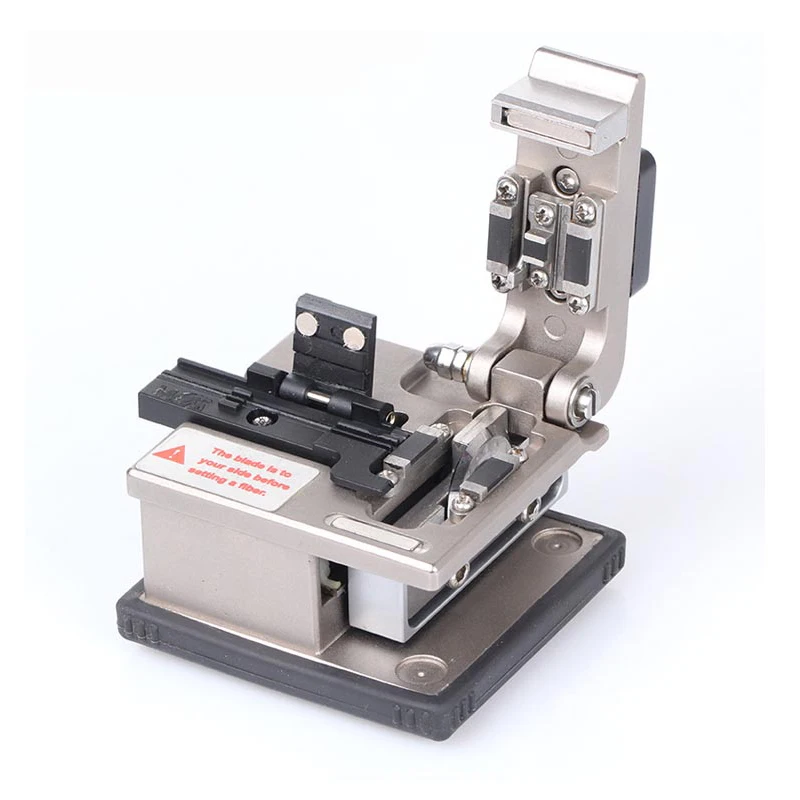 High Precision TK-711 48000 Times Life Span Optical Fiber Cleaver 125um Cladding Diameter