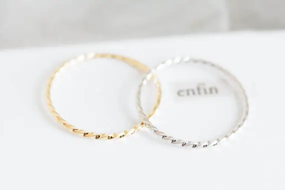 Oly2u Мода розовое золото классический твист размер несколько колец для женщин