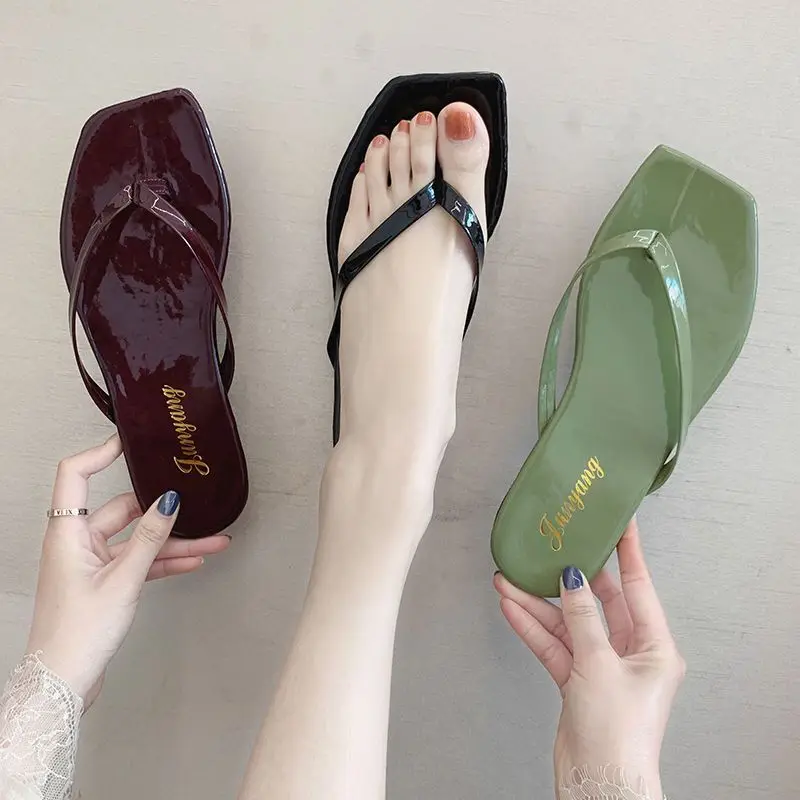 

Шлепанцы женские летние, на плоской подошве, ярких цветов, 2020