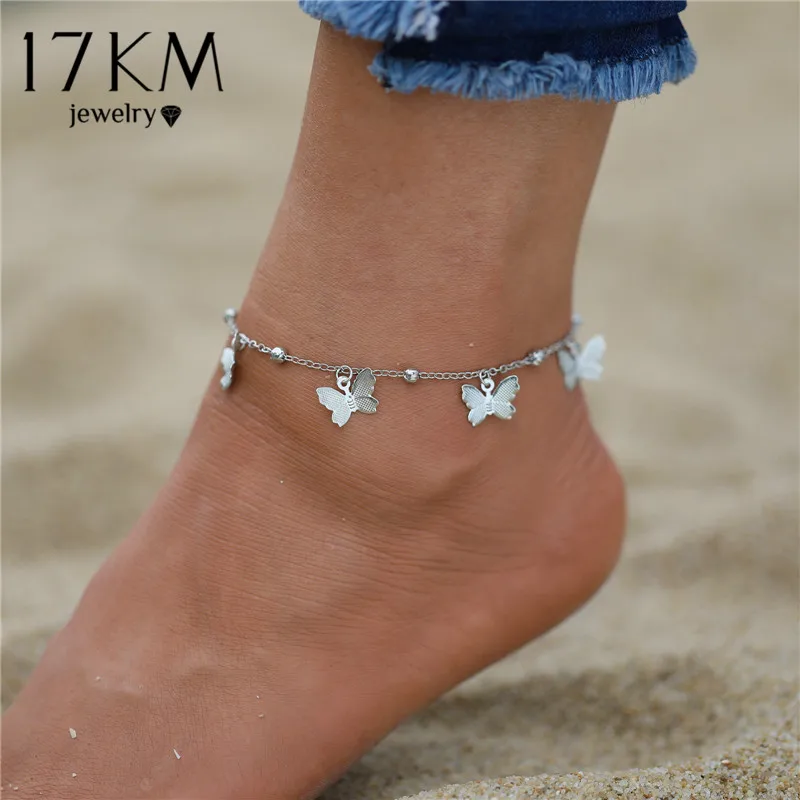 Модного серебристого цвета бусины в виде бабочек Сандалеты с перепонкой на