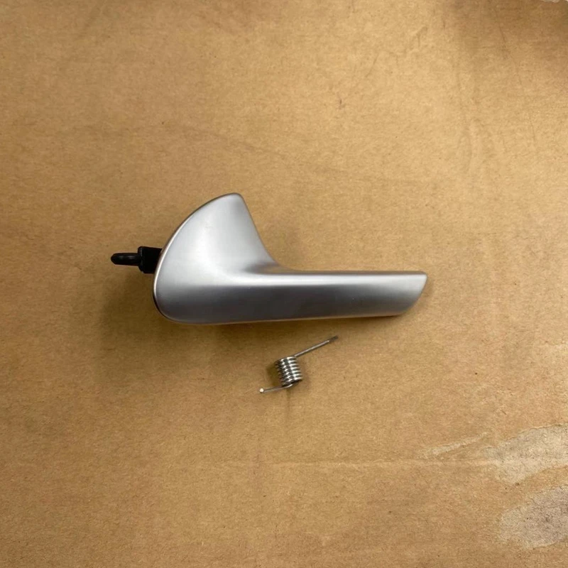 Внутренняя ручка для дверного подлокотника Jetta 2006-2011 |