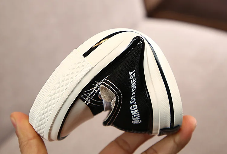 

Spring Children's Casual Canvas Shoes Children's Baby Soft Bottom Breathable Sports Shoes Children's Shoes Casual Shoes