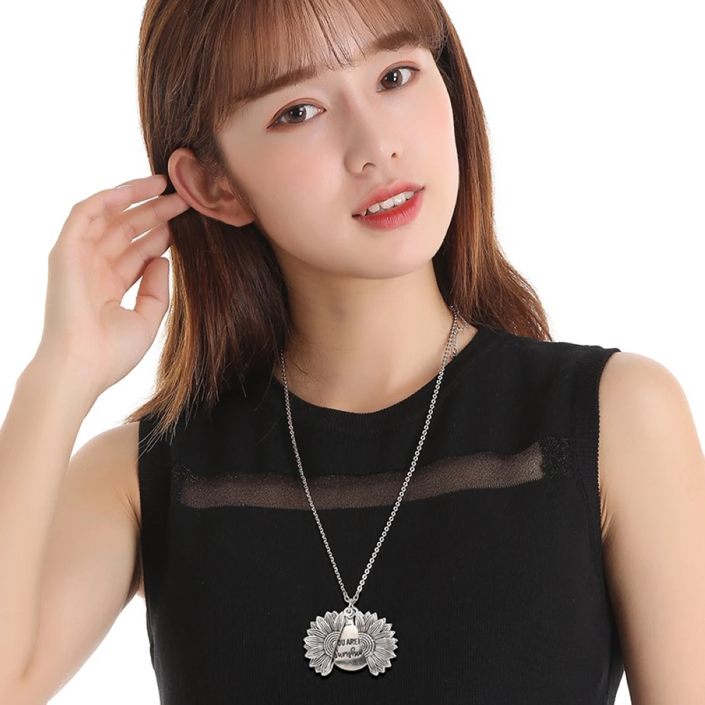 Hot Sale Personality Sunflower Pendant Necklace Open Multilayer Letter Tag&quotYou Are My Sunshine&quotPendant Jewelry Dropshipping |