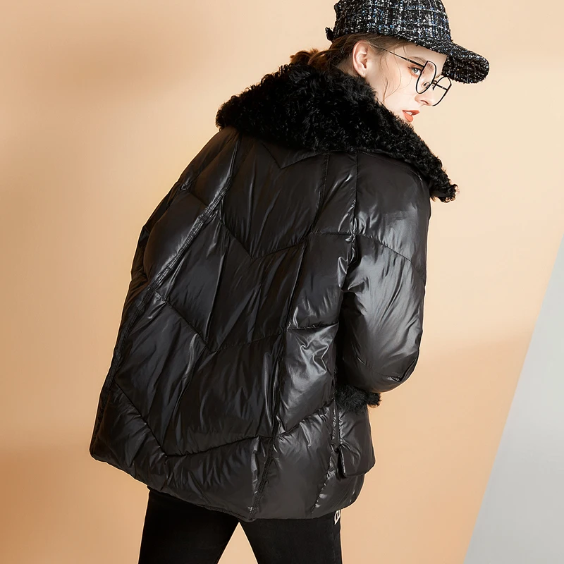 Женский пуховик с натуральным мехом Janveny зимняя короткая пуховая куртка на 90%