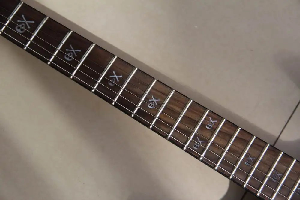 Оптовая продажа партиями по 6 строка Электрогитары Одна деталь вырез черепа на