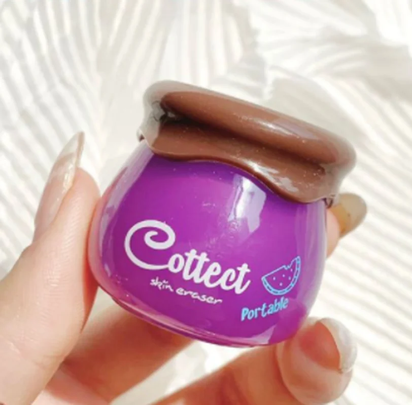 

Foundation Honey Creamy Muscle Foundation Concealer and Moisturizing Lasting Not Easy To Remove Makeup Easy To Carry