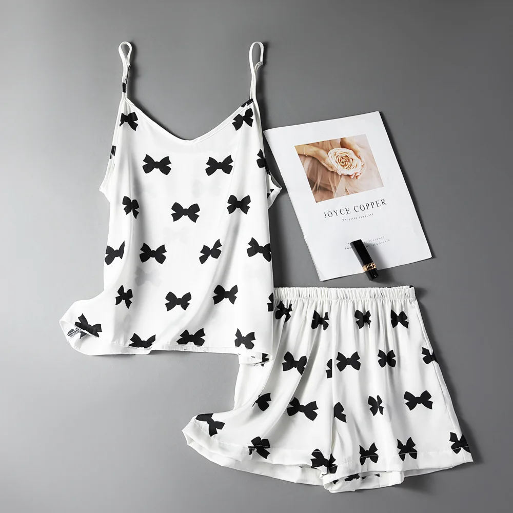 

Satin New Pajamas Set Women Strap Top&Shorts Summer New 2PCS Sleepwear Sleeveless Pijamas Suit Loose Sleep Set Home Clothes