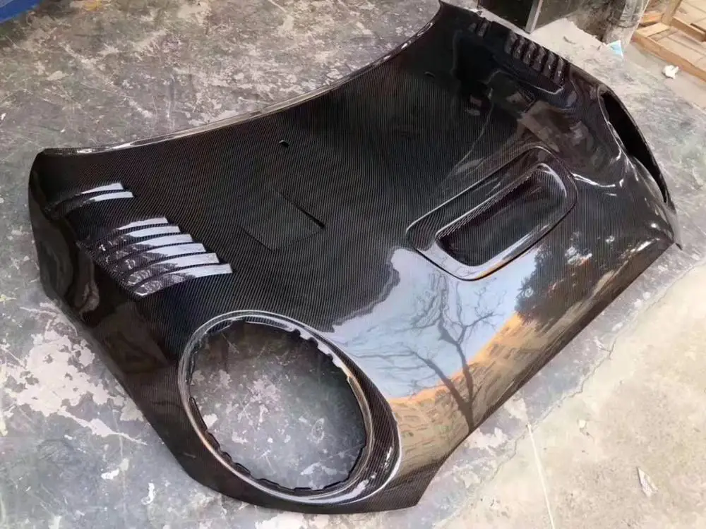 Крышка вентиляционного отверстия переднего бампера двигателя из углеродного