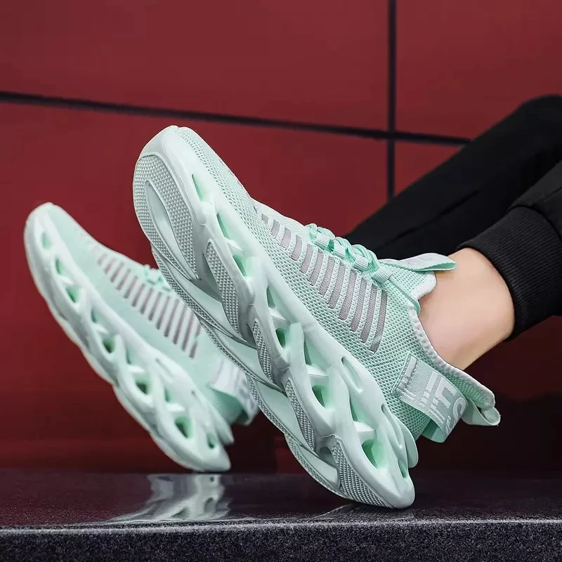 Легкие мужские кроссовки Flying Weave уличная светильник ная обувь АМОРТИЗИРУЮЩИЕ