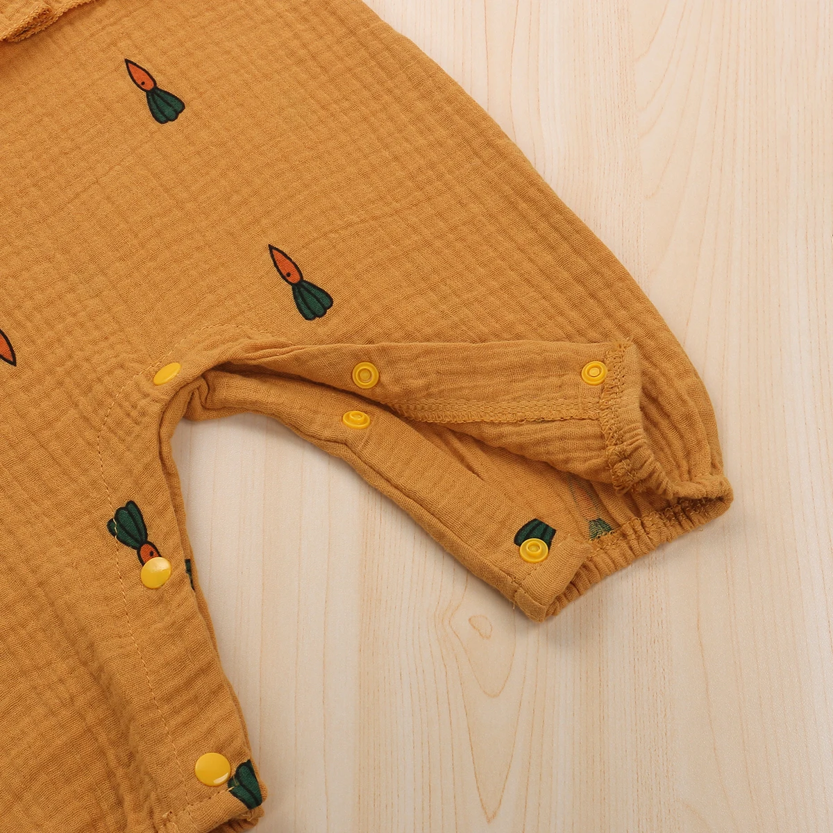 

Baby Girls Long Sleeve Jumpsuit Autumn Sweet Fruit Plant Pattern Two Buttons One Piece Long Pants New Hot