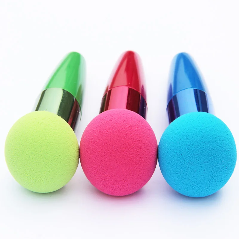 

Cream Foundation make up Cosmetic Makeup Brushes Liquid Sponge Brush Random Color