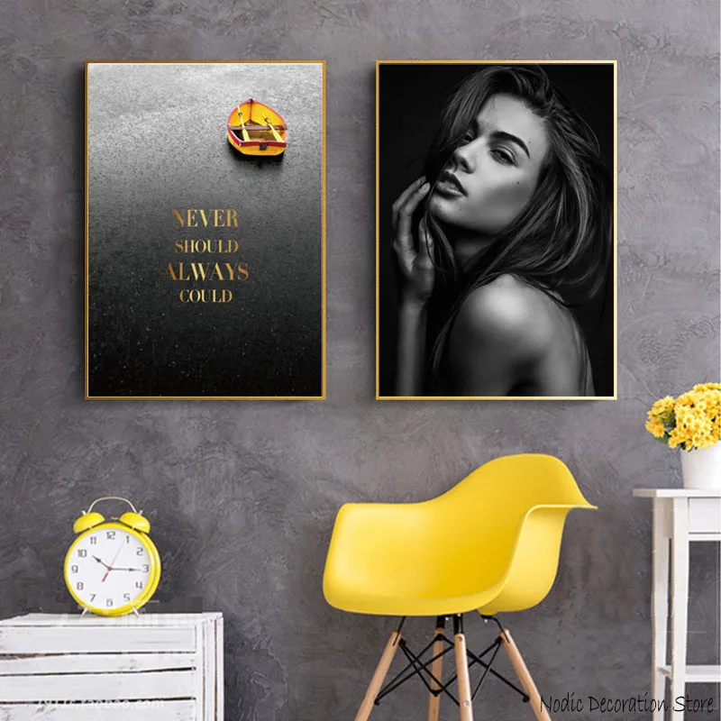 Черно белый настенный постер с цветами девушка скандинавский желтый дождь лодка