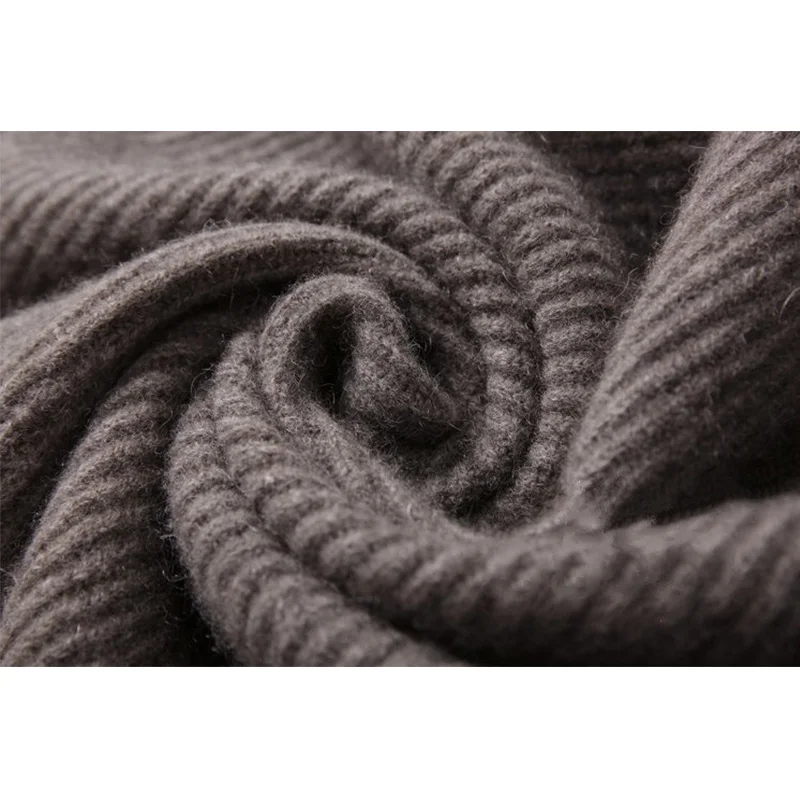 Женское зимнее длинное платье-свитер с v-образным вырезом |