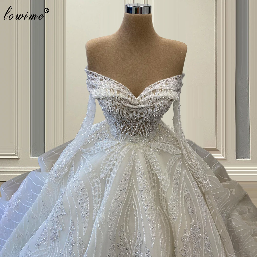 Plus Size Ivory Wedding Dresses A-Line Beading Luxury Wedding Gowns 2021 Long Sleeves Princess Brides Dresses Vestidos De Novia