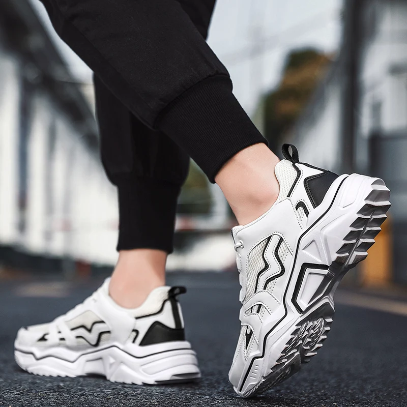 

New Style Men's Casual Shoes Fashion 2020 Sneaker Men Flat Shoes Trainers Shoes Men Breathable Mesh Unisex Fashion Couple Shoes