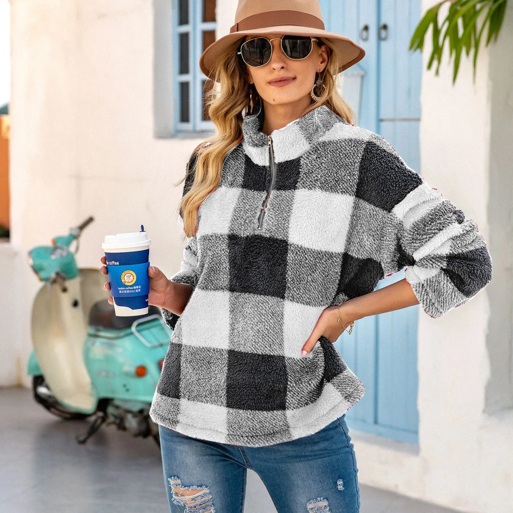 

Plush Plaid Pattern Loose Turtleneck Women Hooded New Autumn Winter Long Sleeve Casual Commuting Costume Female Pullover Sweater