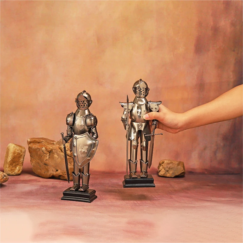Antique Roman Armor Soldier Wrought Iron Model Sculpture Home Decoration Figurines Retro Ornaments Crafts Boys Gifts | Дом и сад