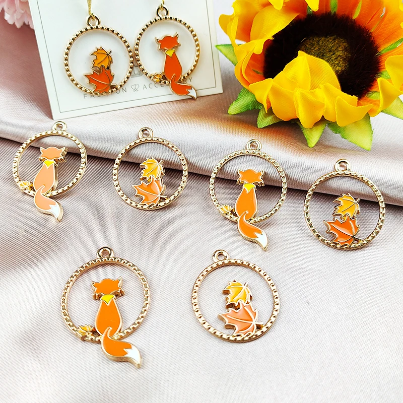 

MuhNa 10pcs DIY Jewelry Accessories Wreath Fox Maple Leaf Enamel Metal Charms Autumn Pendant Fit Girls Earring Bracelet Floating