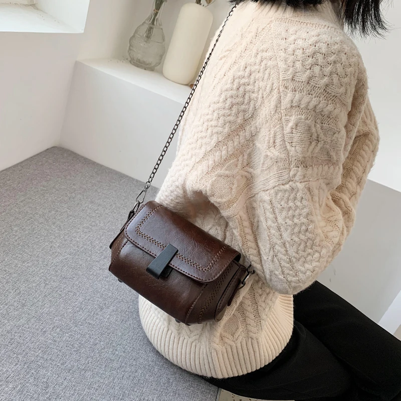 Классические модные сумки на плечо с клапаном для женщин цепочкой и икрой