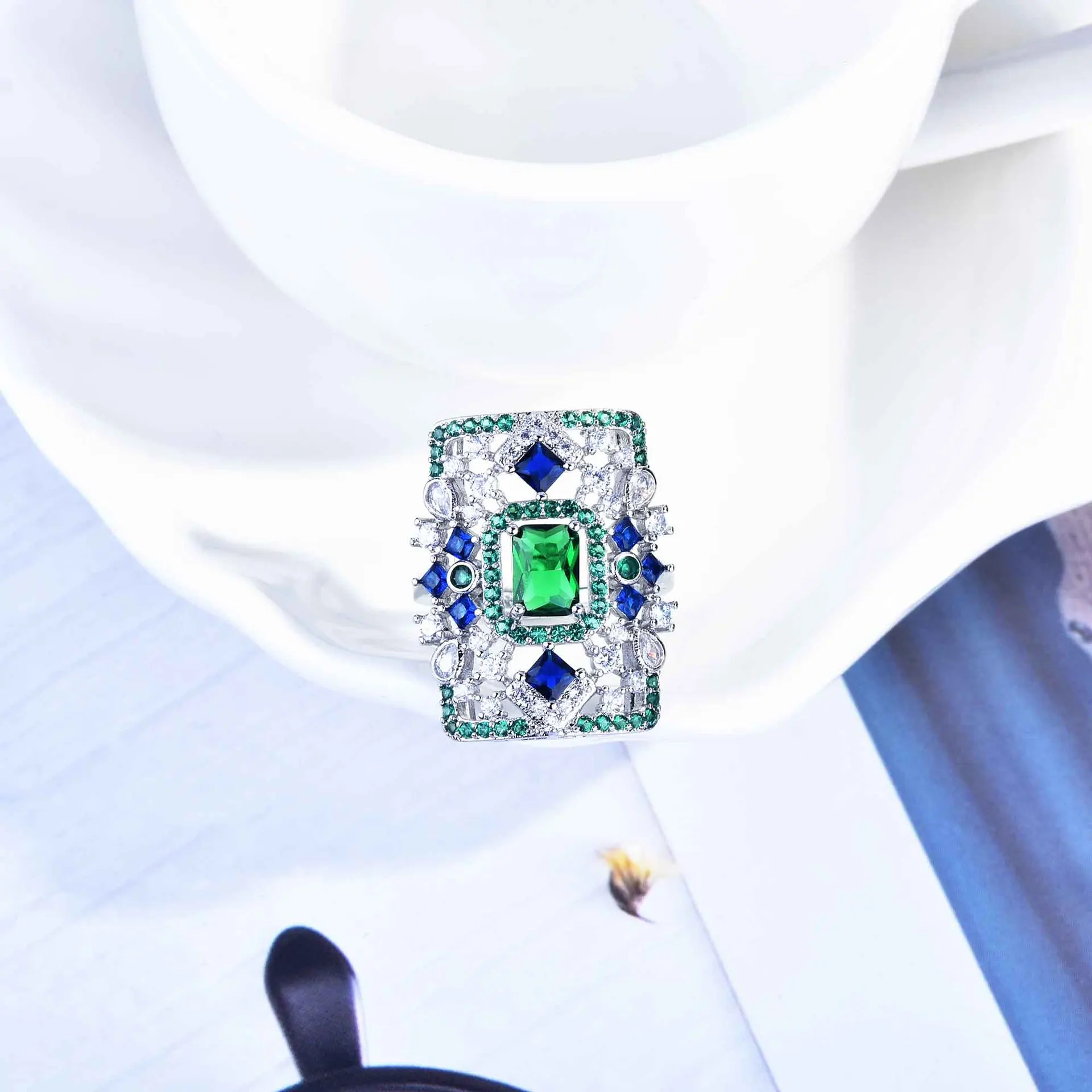 

Classic Real 925 Silver Emerald Ring for Women Men Anillos Desilver 925 Jewelry Green Jade Turquoise Gemstone Anel Rings Box